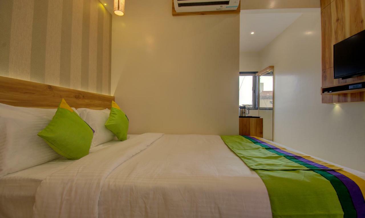 Hotel Amisha International سورات المظهر الخارجي الصورة